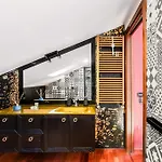 Bright Loft - Free Private Parking